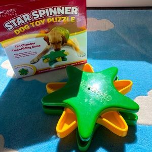 Star Spinner Dog Toy Puzzle